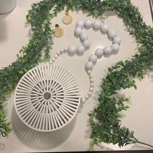 Adorable Wooden Purse 🌿